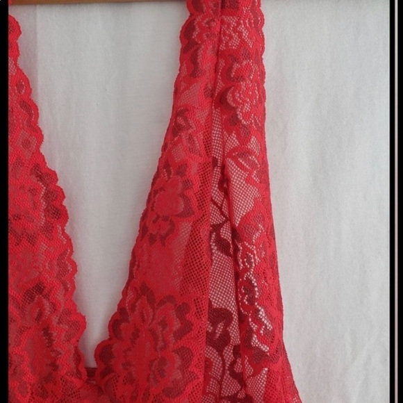 Victorias Secret red lace halter nightie NWOT - Picture 9 of 9